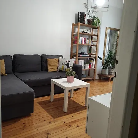 Aika Apartment, διαμέρισμα στο κέντρο, κοντά στη δεθ