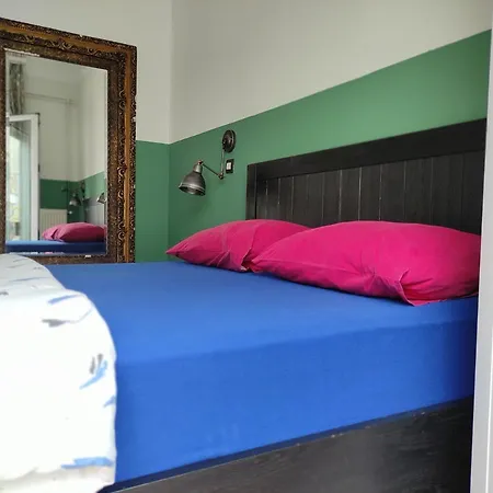 Apartment Aika Apartment, διαμέρισμα στο κέντρο, κοντά στη δεθ *