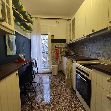 Apartment Aika Apartment, διαμέρισμα στο κέντρο, κοντά στη δεθ Thessaloniki