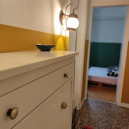 Aika Apartment, διαμέρισμα στο κέντρο, κοντά στη δεθ Thessaloniki