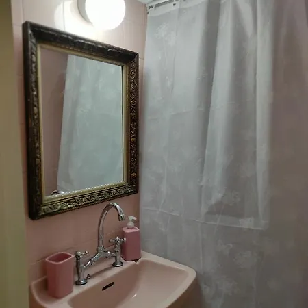 Aika Apartment, διαμέρισμα στο κέντρο, κοντά στη δεθ Apartment