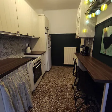 Aika Apartment, διαμέρισμα στο κέντρο, κοντά στη δεθ Thessaloniki